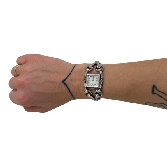 Gucci Signoria Diamond Watch main image 5